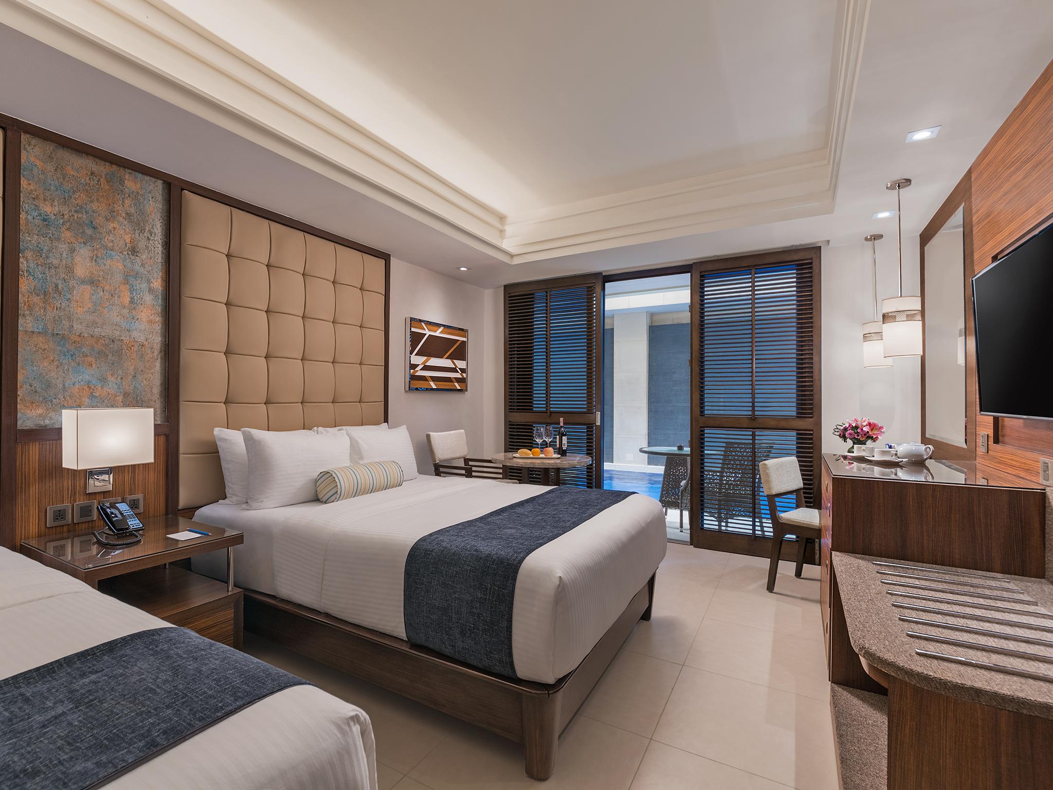 Henann Prime Beach Resort Balabag  Extérieur photo Deluxe Room