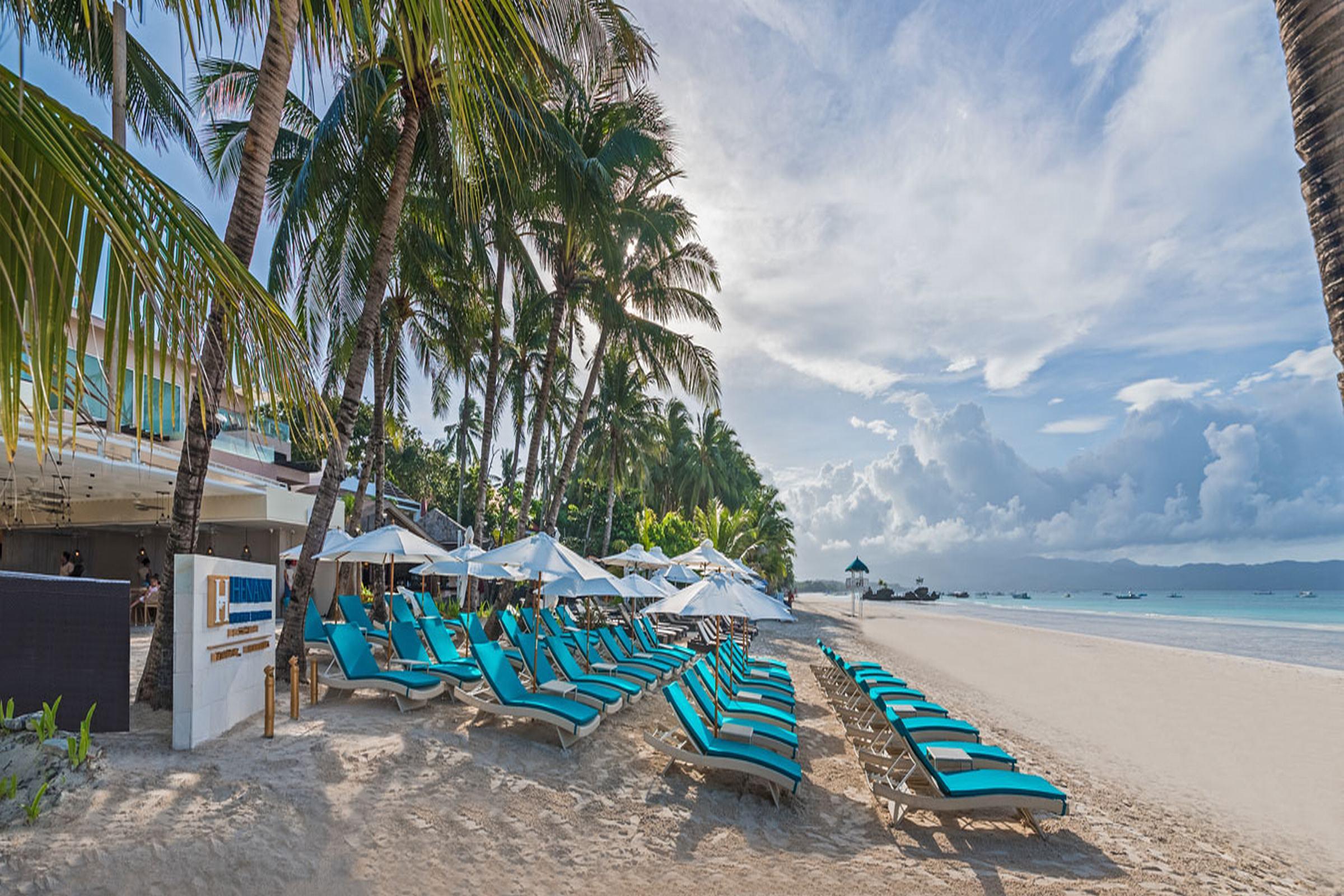 Henann Prime Beach Resort Balabag  Extérieur photo Beach at the Shangri-La Resort