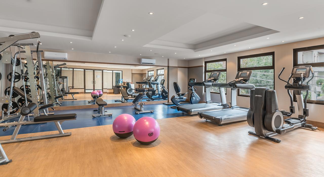 Henann Prime Beach Resort Balabag  Extérieur photo The gym at the hotel